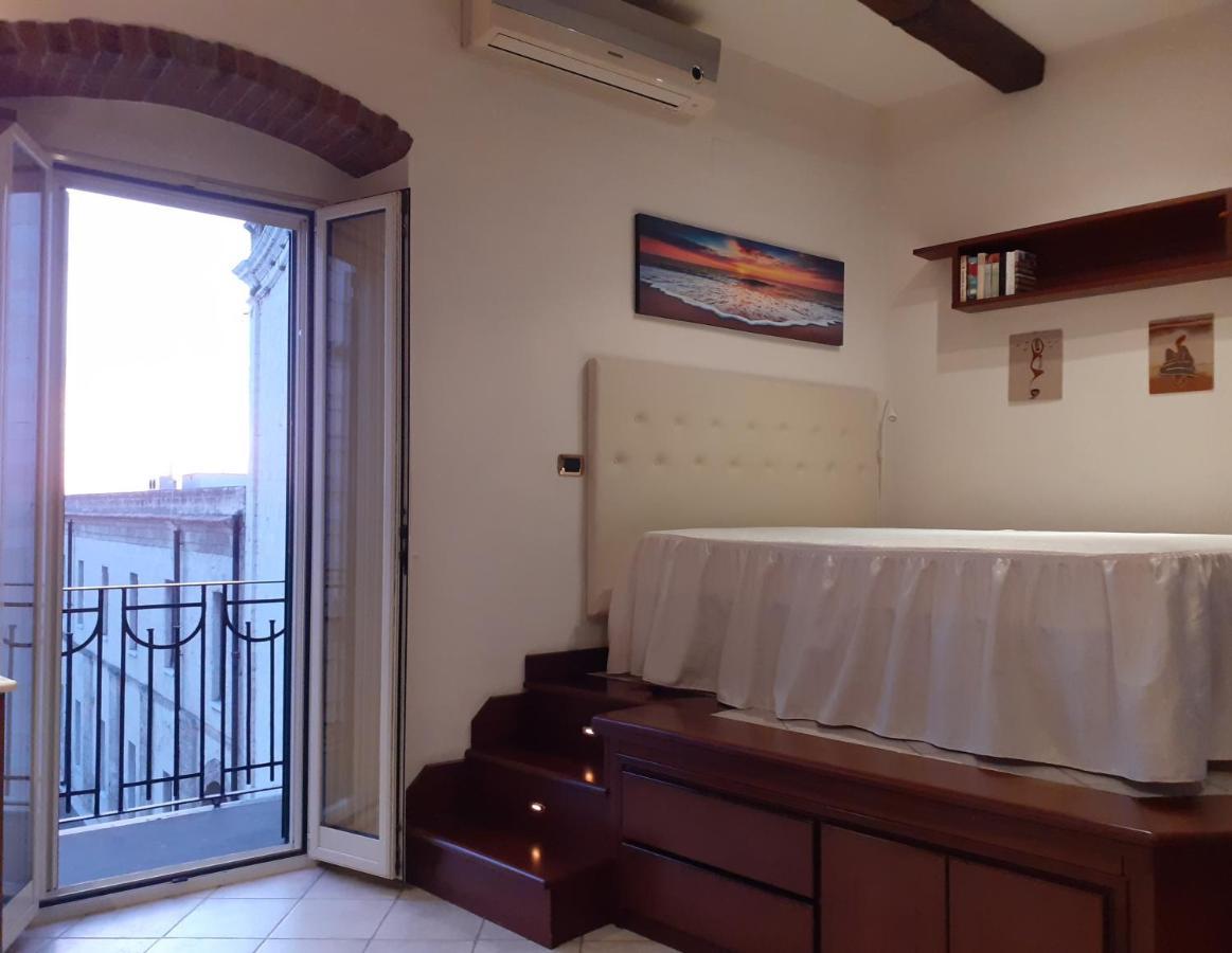 Domida Apartment Bari Buitenkant foto
