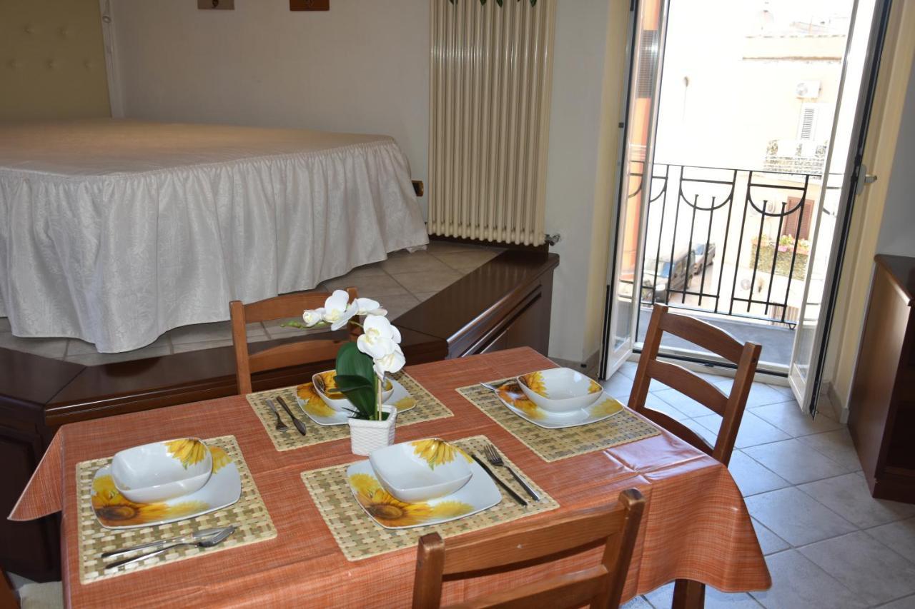 Domida Apartment Bari Buitenkant foto